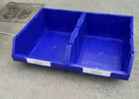 Bleu/rouge empilant les tonneaux en plastique pour le stockage sûr des pièces 600 * 400 * 230mm
