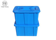Boîtes de rangement en plastique bleues empilables de C614l avec des couvercles/couverture 670 * 490 * 390 millimètres
