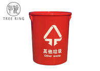Le stockage en plastique rouge de nourriture de la couleur 100L Buckets avec les couvercles et la poignée pour l'emballage alimentaire sec